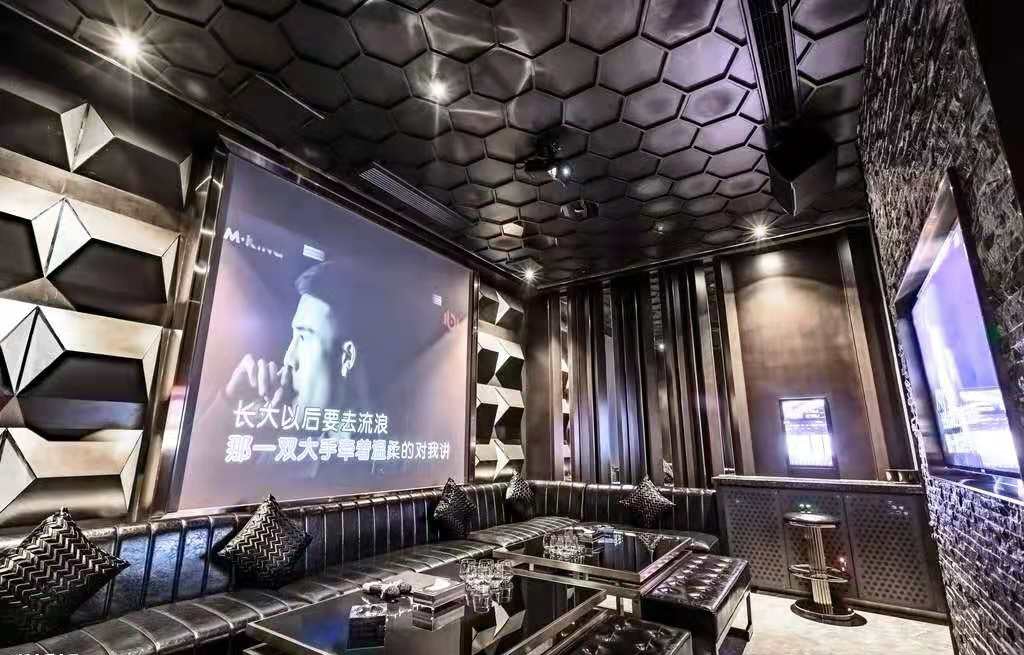 上海松江区浪漫KTV订房享受完美甜蜜的夜晚