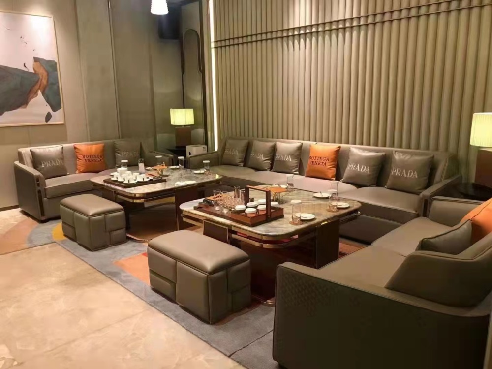 重庆高端会所诚聘商务模特，外地专车接送，