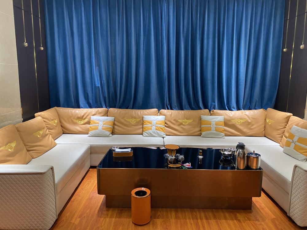 合肥酒吧高薪招聘女生 日结薪资 兼职全职