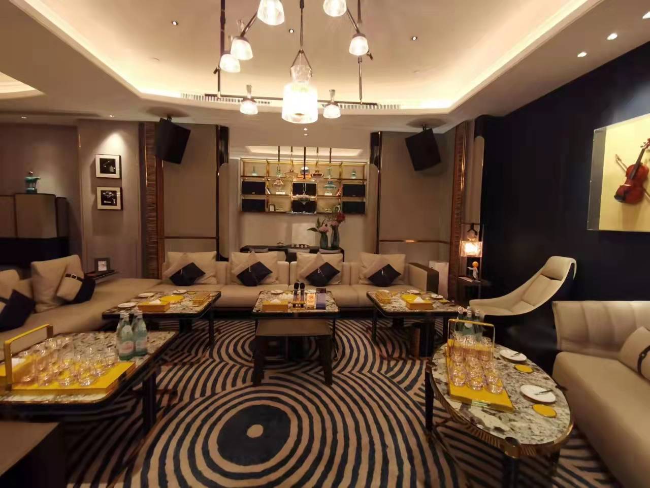 上海凯伦酒吧高薪聘公关-客满盈门 外地豪车专车接送