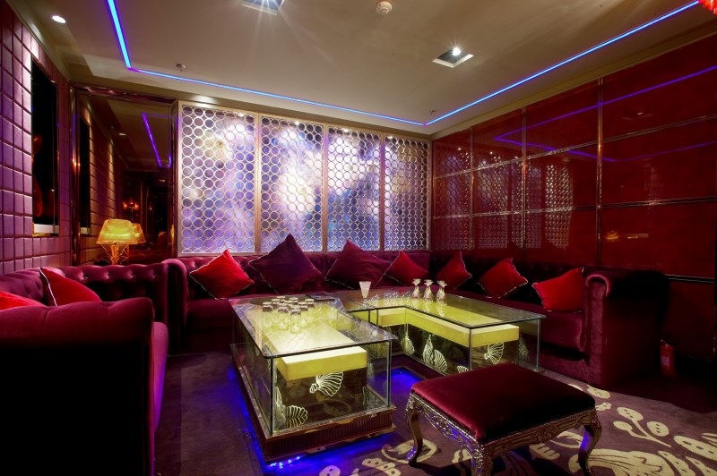 福州王座尊亨汇KTV高薪聘礼仪，日薪结算！高翻台率客源稳，零费用入职！