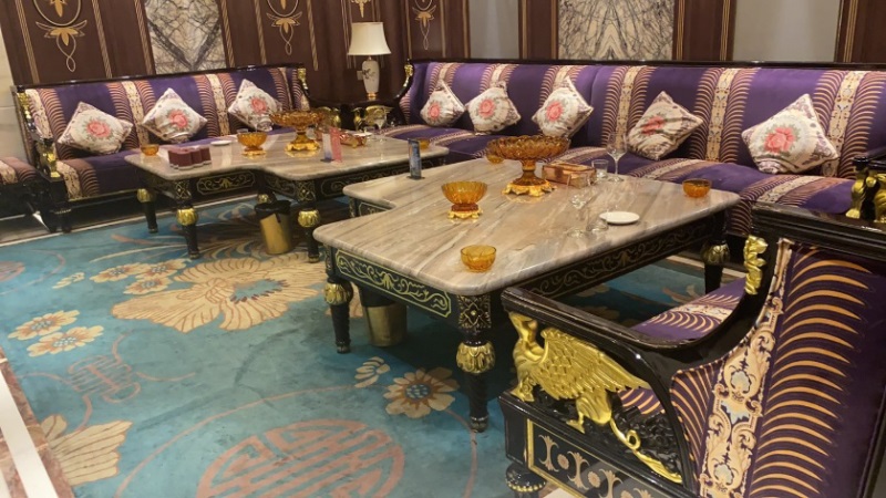 南京钻石人间酒店急聘日结礼仪岗，加入多元